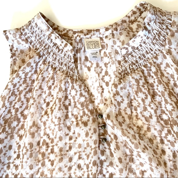 { Canyon River Blues } Button Top Flowy Sheer Tank - Picture 3 of 4